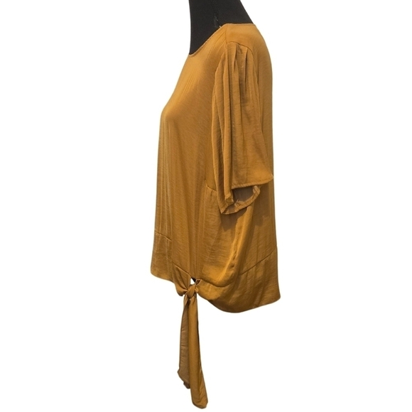 Simply Vera by Vera Wang Silky Yellow Gold short sleeve tie waist detail LARGE - Picture 3 of 7